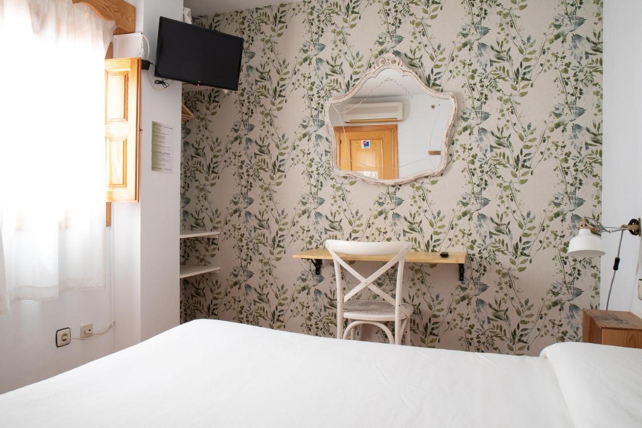 Hostal El Pozo 훌레야 외부 사진