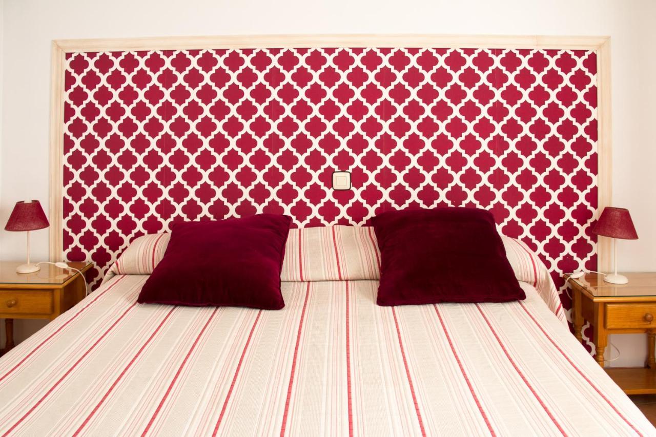 Hostal El Pozo 훌레야 외부 사진